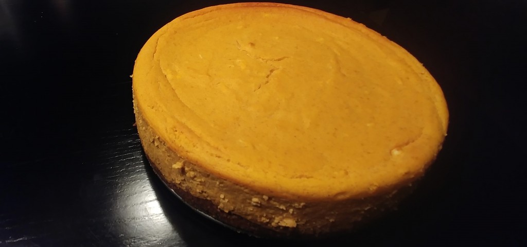 Keto Pumpkin Spice Cheesecake
